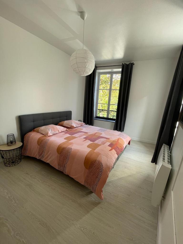 Appartement Le Petit Charcot Шарлевиль-Мезьер Экстерьер фото