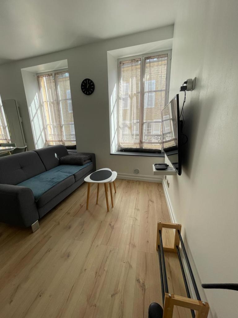 Appartement Le Petit Charcot Шарлевиль-Мезьер Экстерьер фото